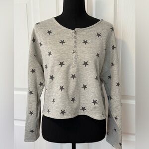 Trixxi Gray Star Patterned Long Sleeve Top
